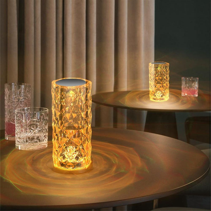 Luminária de Mesa Crystal Diamond LED – 16 Cores, Touch e Controle Remoto