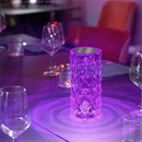 Luminária de Mesa Crystal Diamond LED – 16 Cores, Touch e Controle Remoto